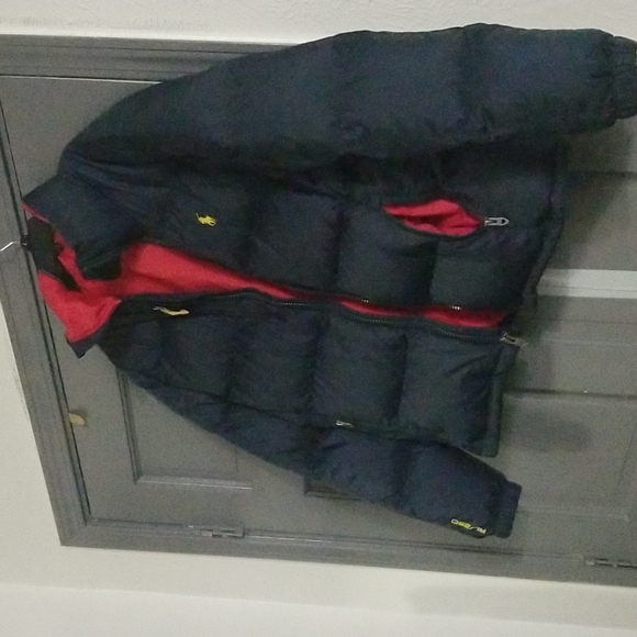 Ralph Lauren Puffer Jacket - Picture 5 of 9